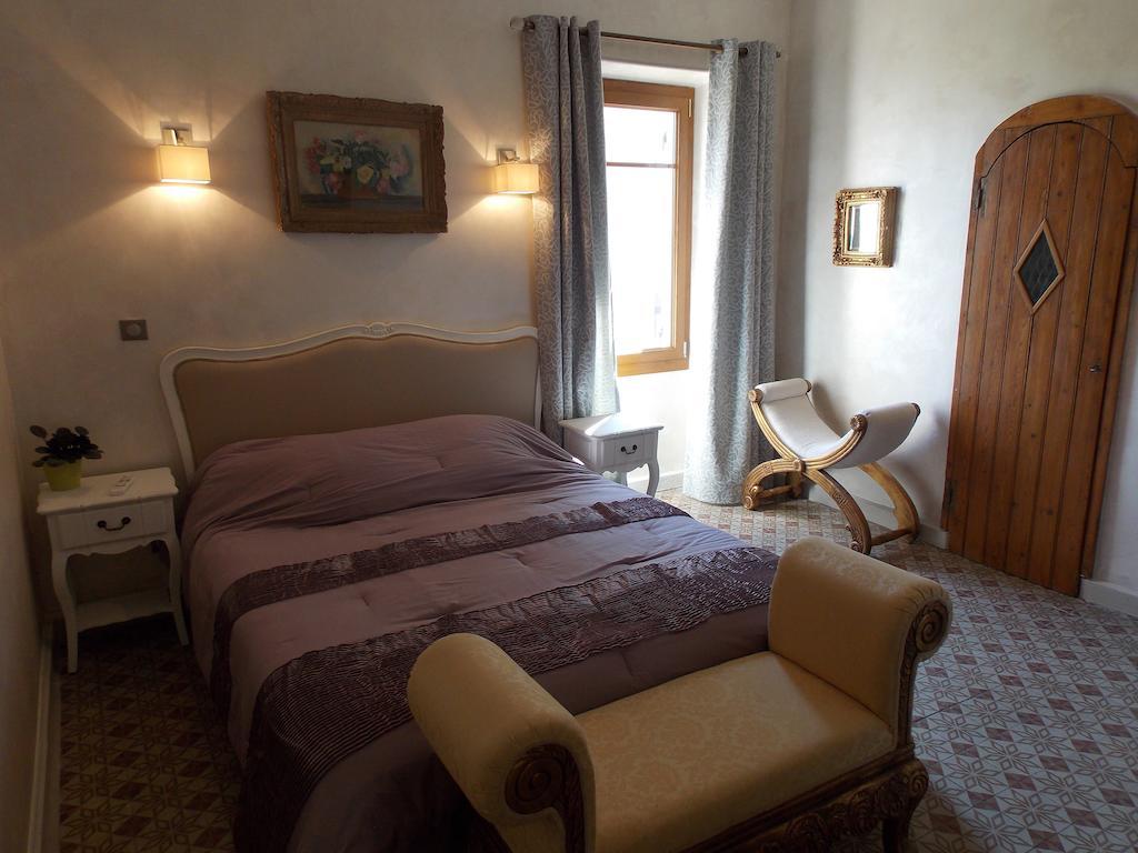 Domaine La Vigie Hotel Pont-Saint-Esprit Ruang foto